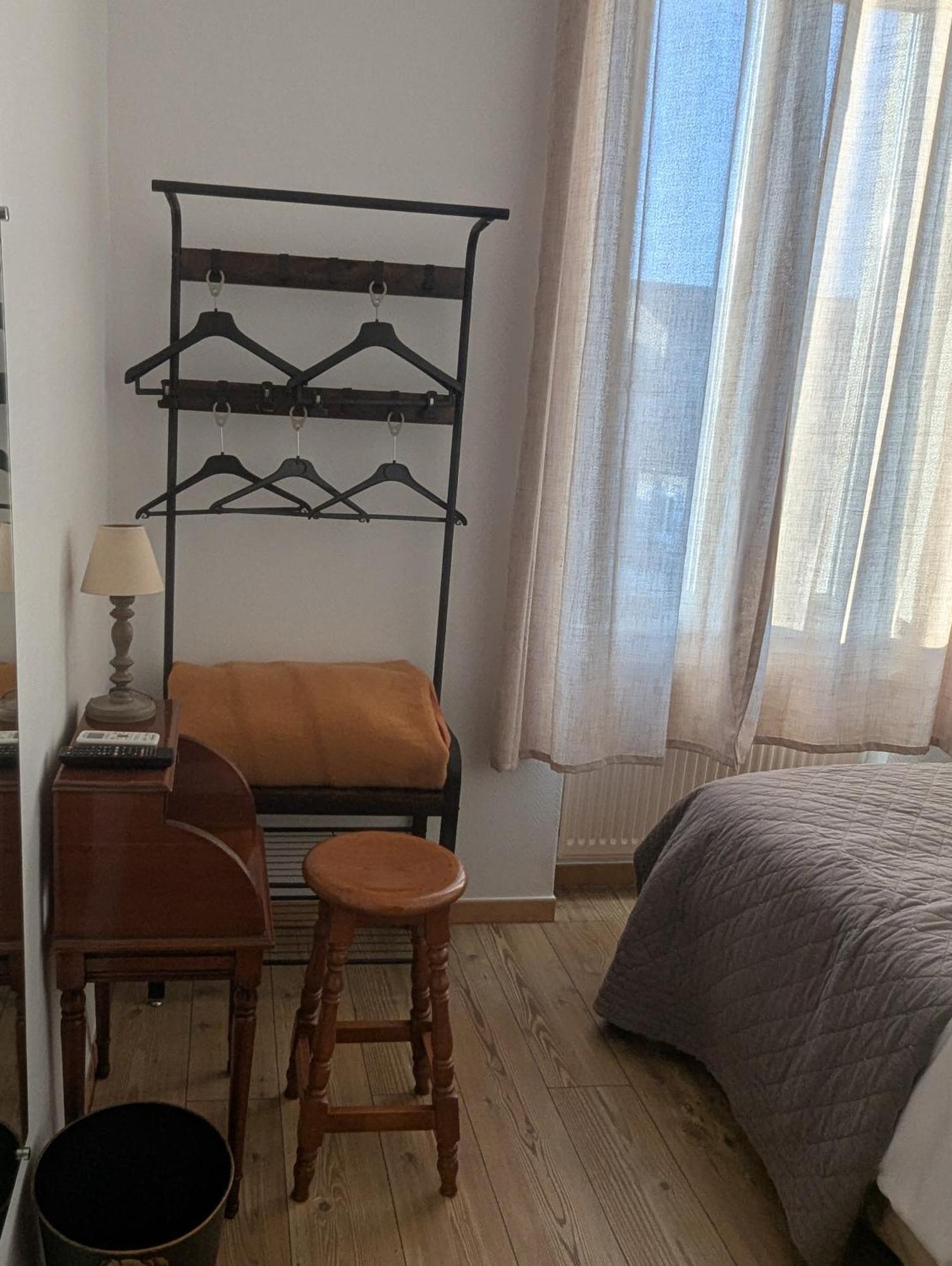 Hotel Du Parc Montélimar Zimmer foto